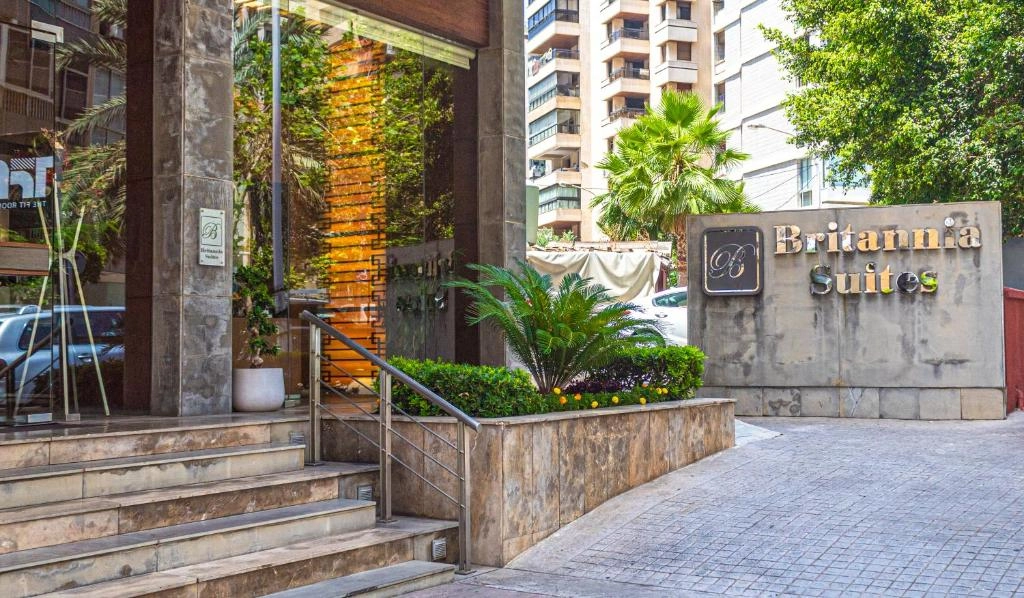 Britannia Suites